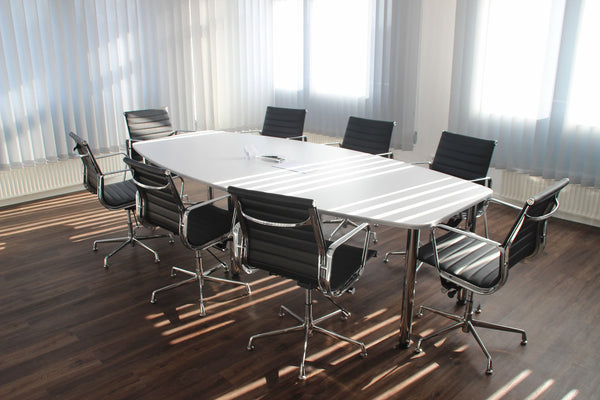 chaises de bureau sans roulettes en métal et cuir pour salle de réunion