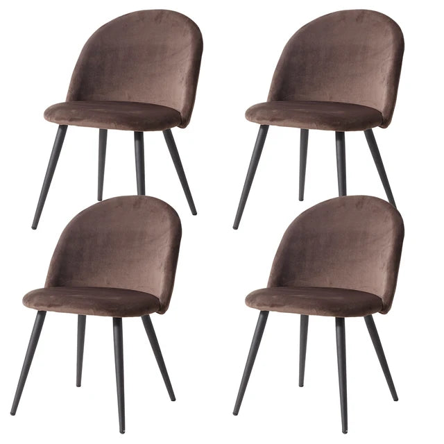Chaise scandinave en velours assise large et pieds fins