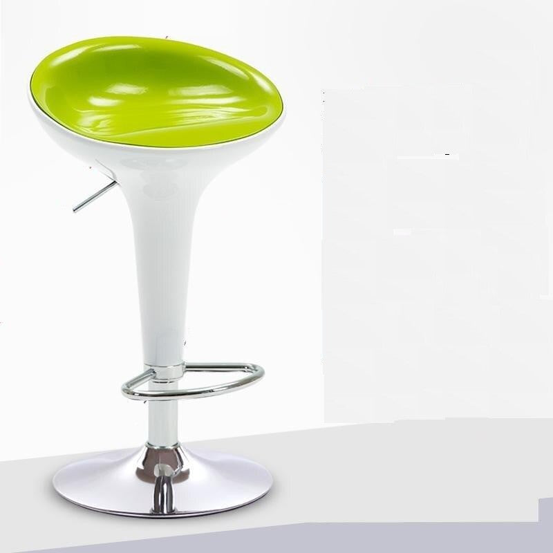 Tabouret de bar design vert et blanc ajustable de style retro avec pied central en inox