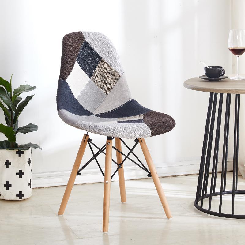 Chaise scandinave