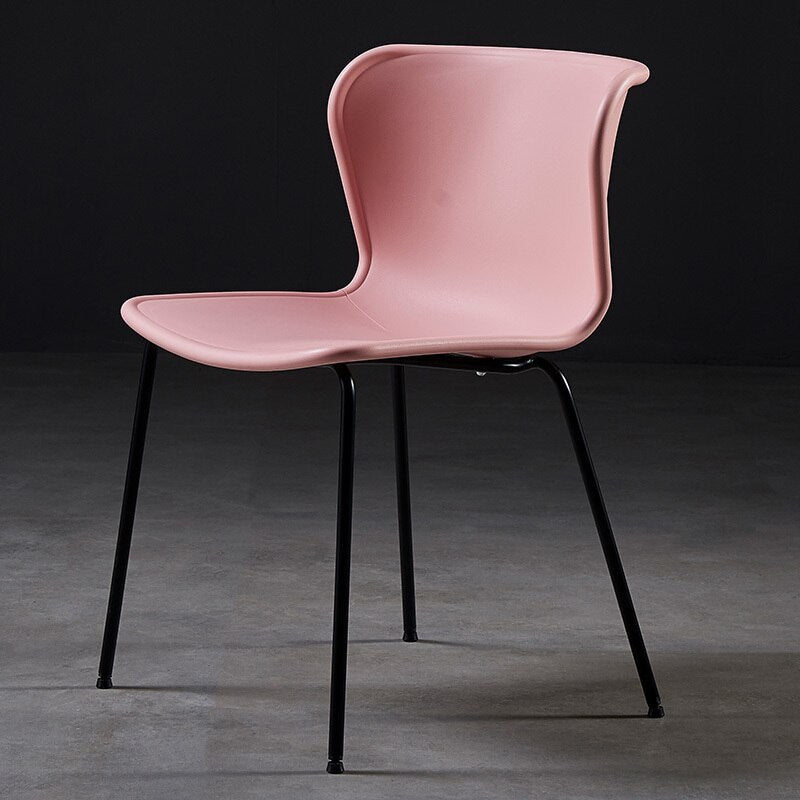 Chaise moderne de salle à manger en résine de cuir et métal