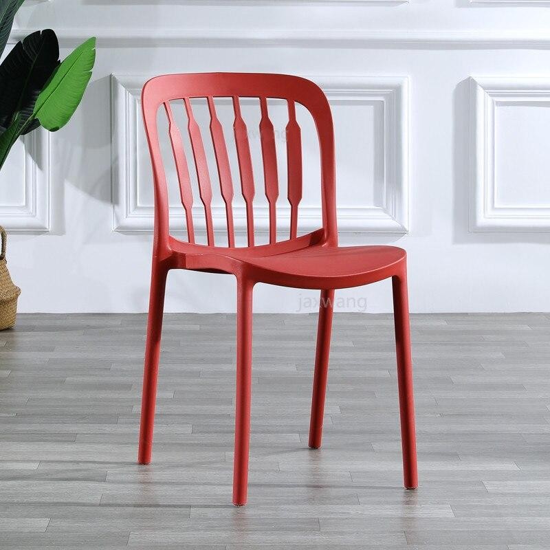 Chaise design en plastique à dossier large style touche de piano