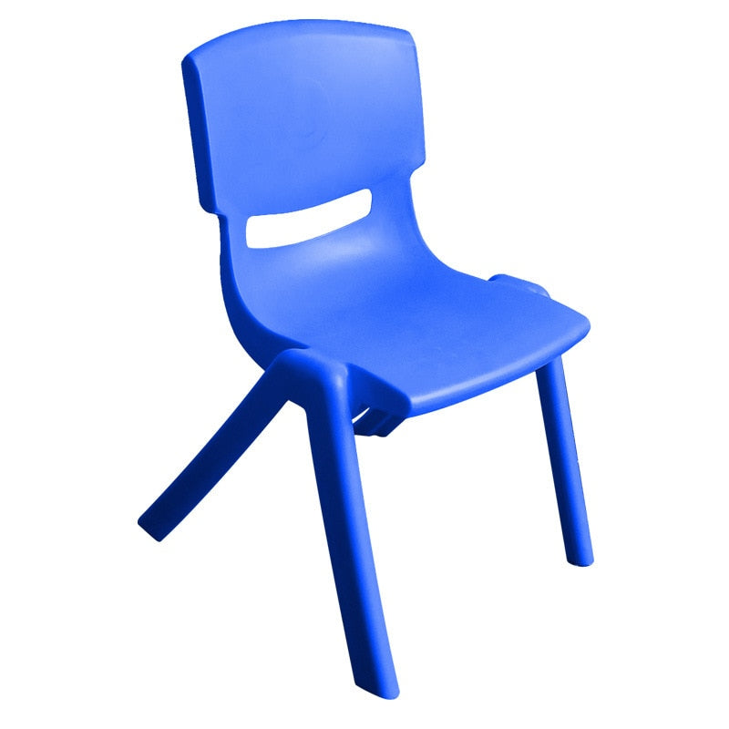 Chaise enfant en plastique encastrable