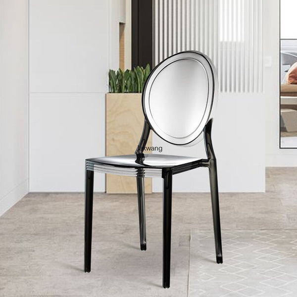 Chaise médaillon design à structure minimaliste