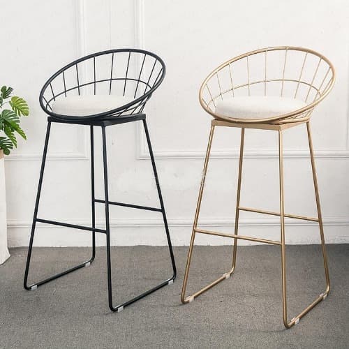 Tabouret de bar design grillage en acier avec coussin d'assise