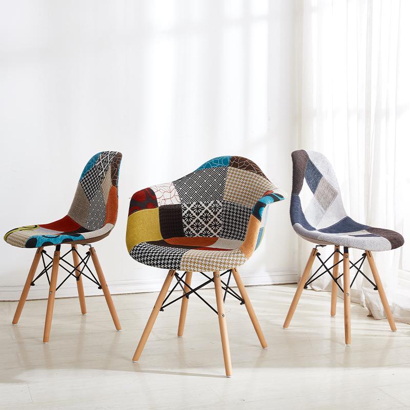 Chaise scandinave