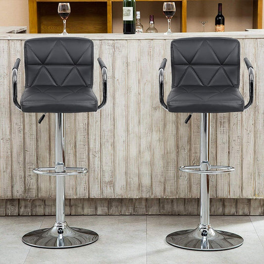 Chaise de bar design avec assise surpiquée et cadre en inox
