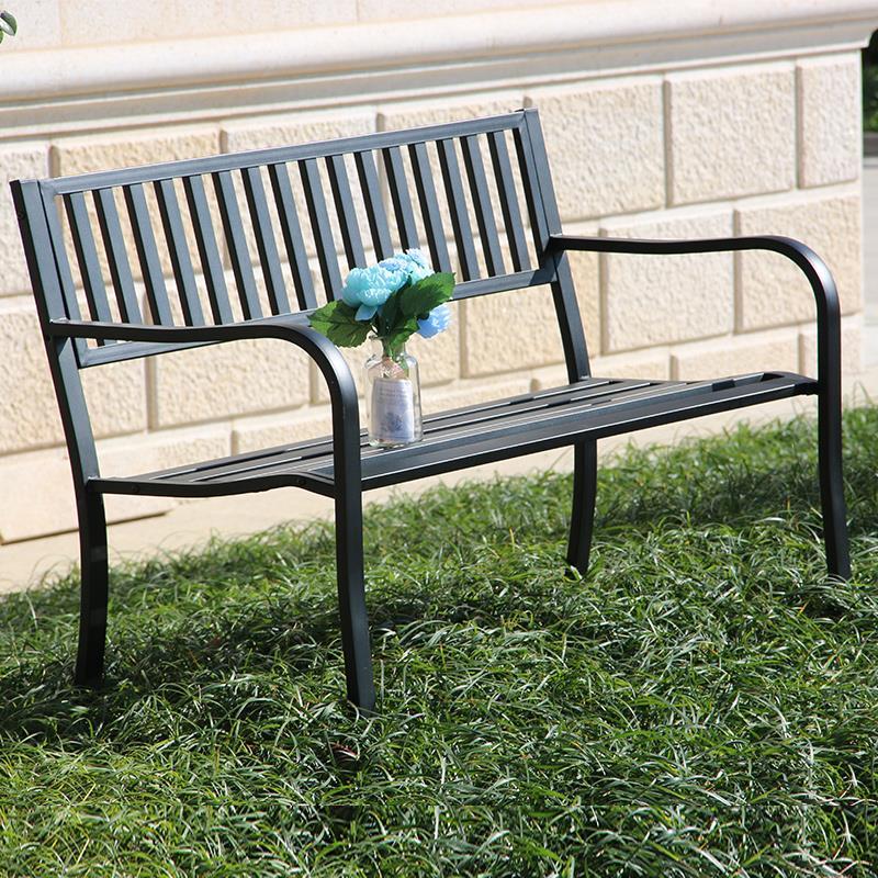 Banc de style industriel moderne en fer