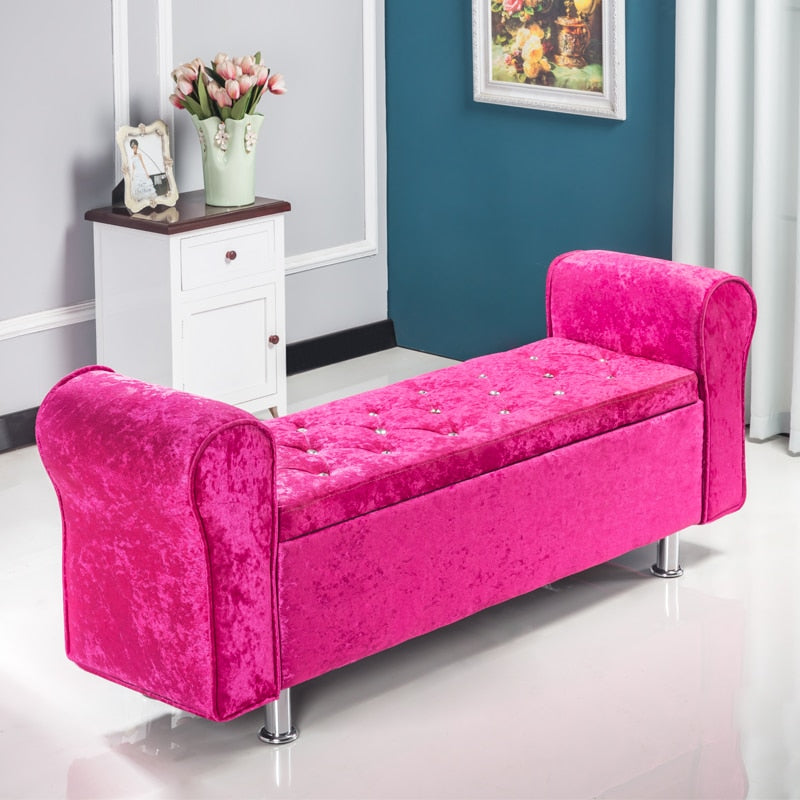 Banc de rangement en velours capitonné avec accoudoirs