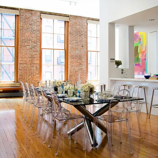 Chaise médaillon transparente sans accoudoirs