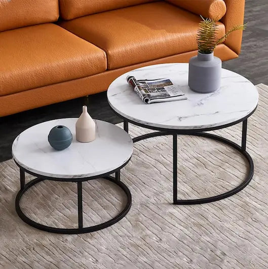 Canapé scandinave capitonné pieds marrons tissu crème