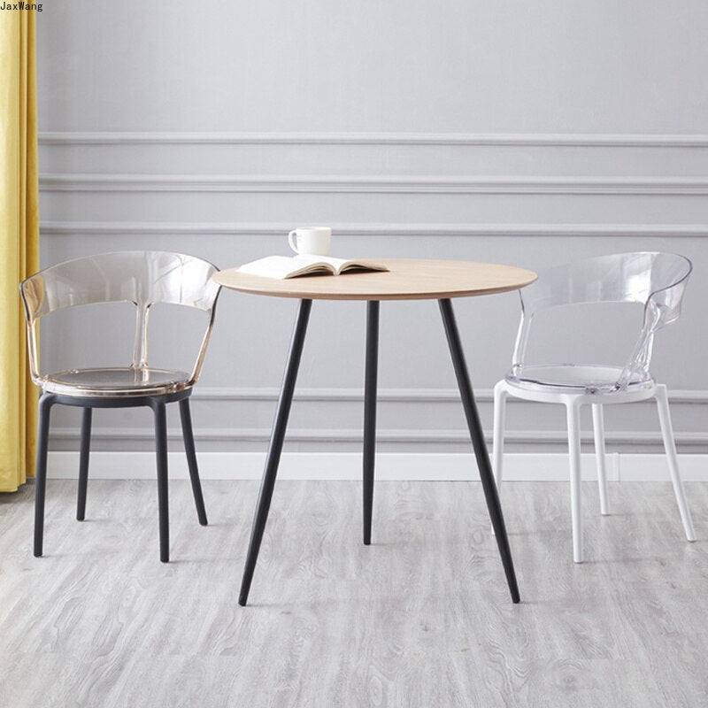 Chaise moderne en bois et résine à dossier large