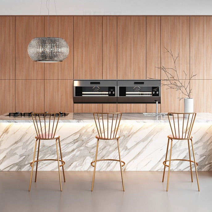 Chaise de bar industrielle design avec dossier haut enveloppant