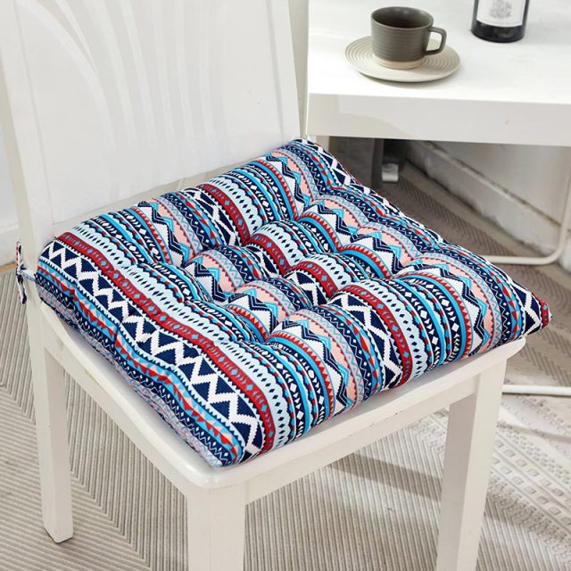 Coussin pour chaises carrée capitonné