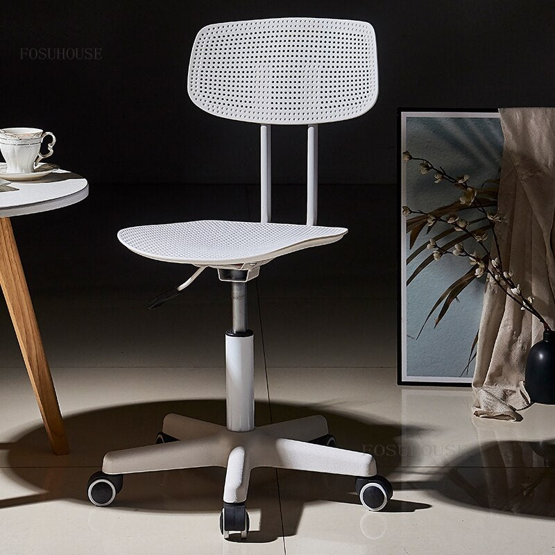 Chaise de bureau moderne pivotante sur roulettes ajustable en hauteur