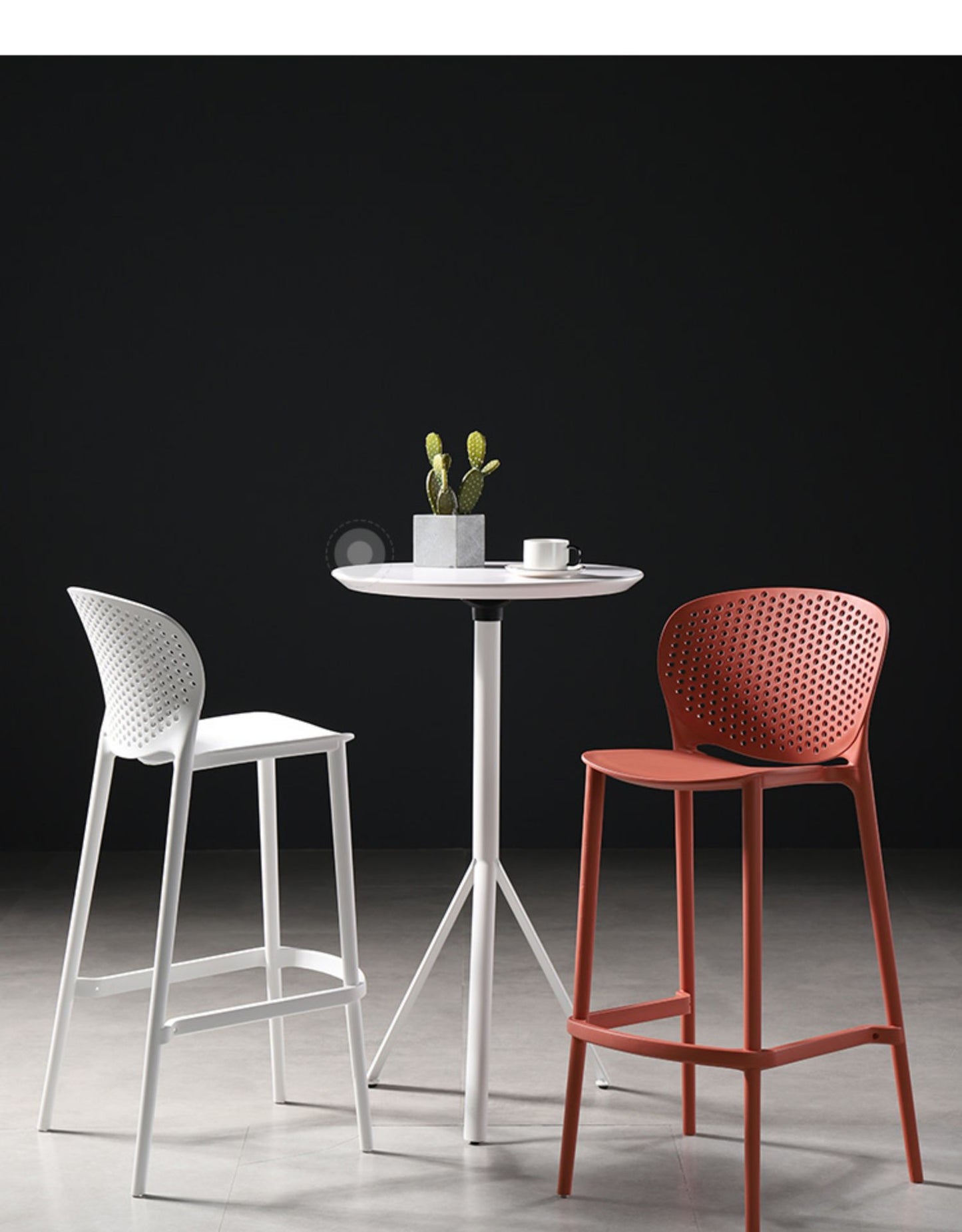 Chaise de bar moderne avec dossier nid d'abeille