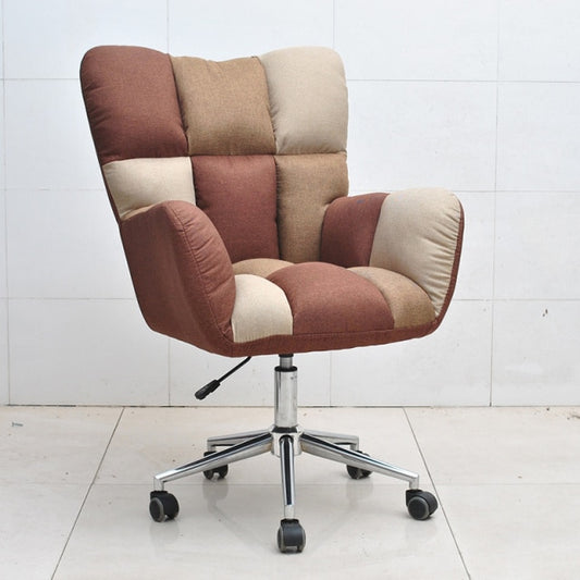 Fauteuil de bureau rembourrée en tissu ajustable sur roulettes