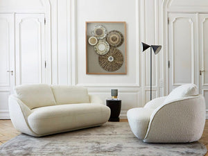 Tout savoir sur les chaises bouclettes : un choix design et confortable pour votre intérieur