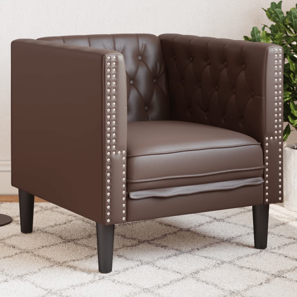 Fauteuil chesterfield marron en situation dans un salon