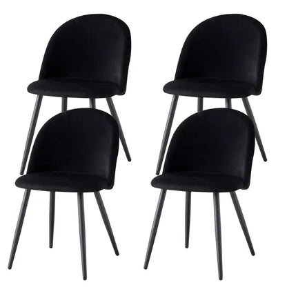 Chaise scandinave en velours assise large et pieds fins par 4