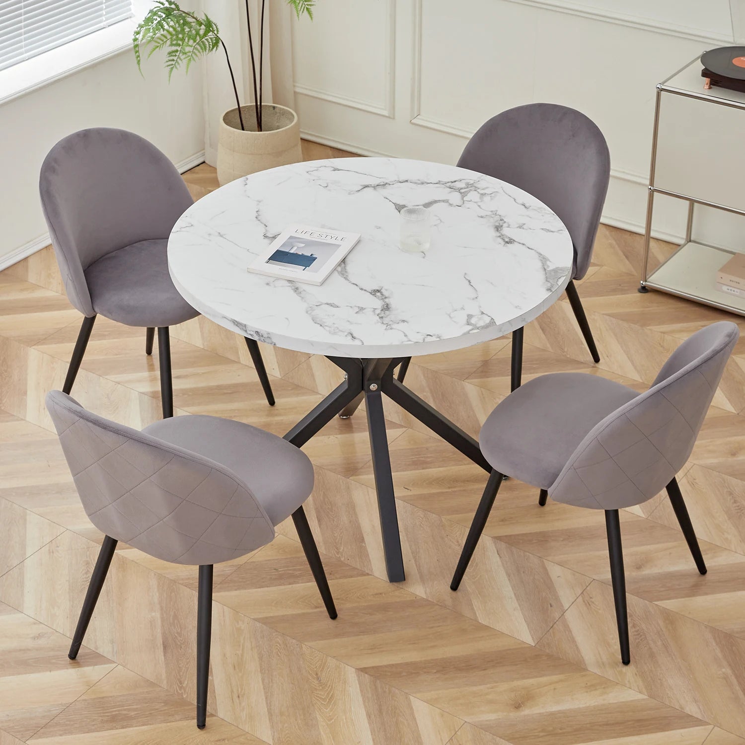 Chaise scandinave en velours salle a manger
