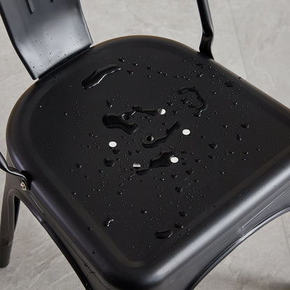 Chaise industrielle de salle à manger en métal noir empilable (par lot)