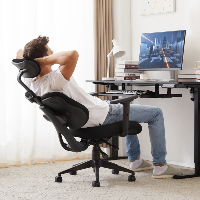 chaise de bureau ergonomique avec dossier inclinable repose-tête et accoudoirs ajustables