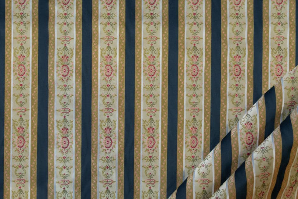 Chaise louis XVI médaillon tissu et bois - LUIGI