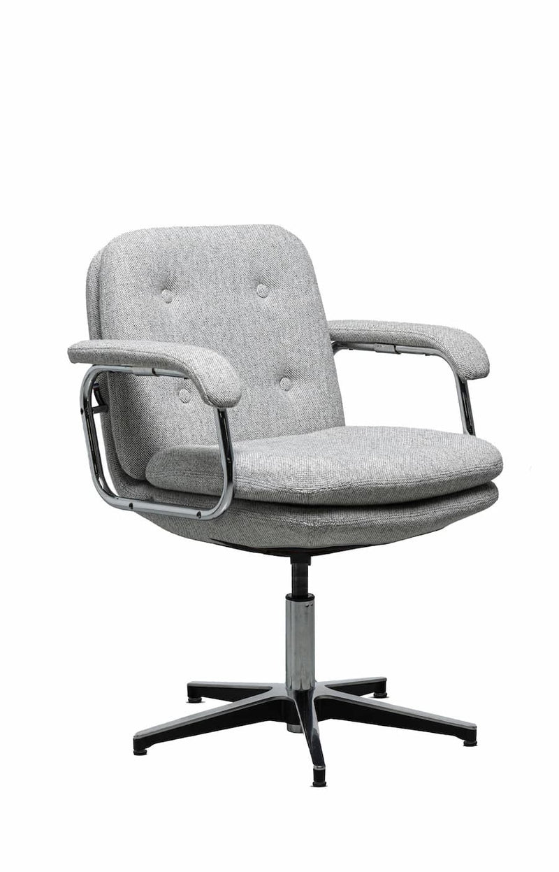 chaise de bureau sans roulettes avec accoudoirs en tissu gris clair