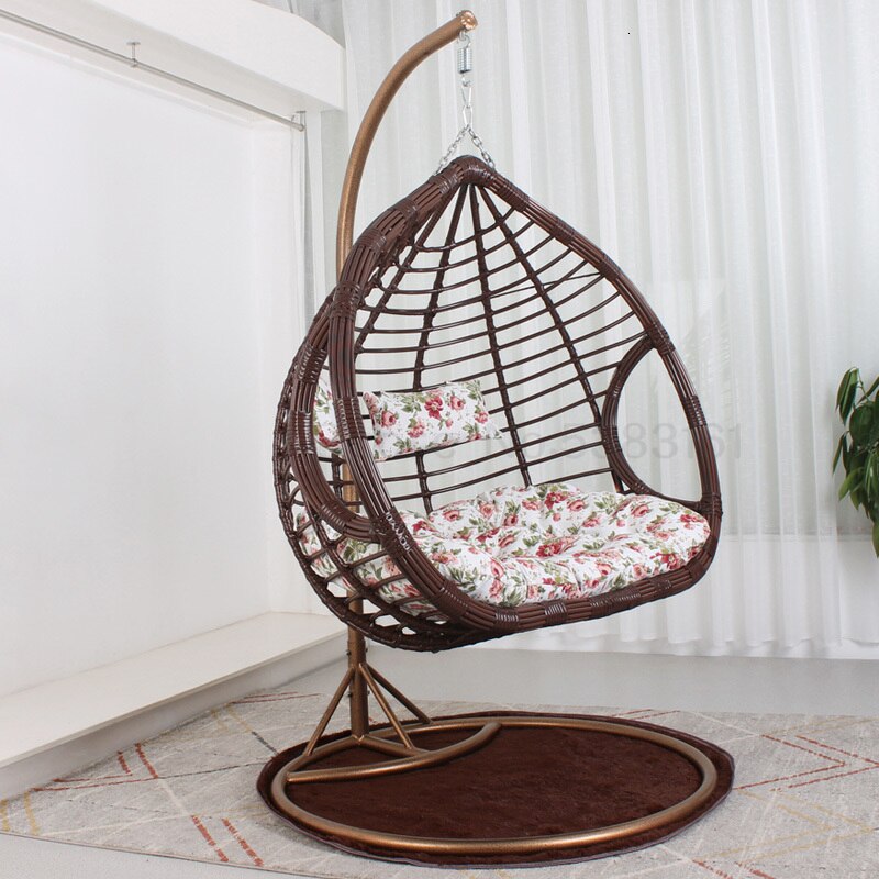 Chaise suspendue en rotin renforcé double coussin et socle en carbone