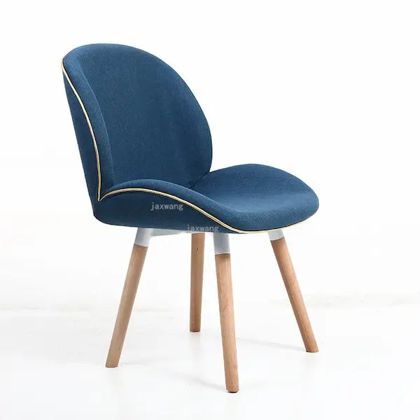 Chaise scandinave moderne style fauteuil en tissu bleu et pieds en  bois