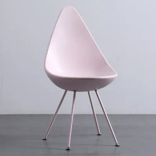 Chaise design contemporaine en forme de goutte