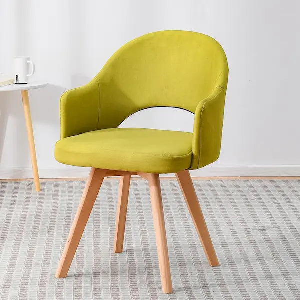 Chaise scandinave design en tissus et bois avec dossier échancré
