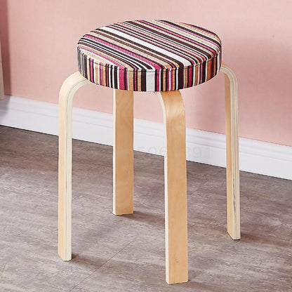 Tabouret scandinave avec assise ronde rembourrée en tissu et pieds en bois