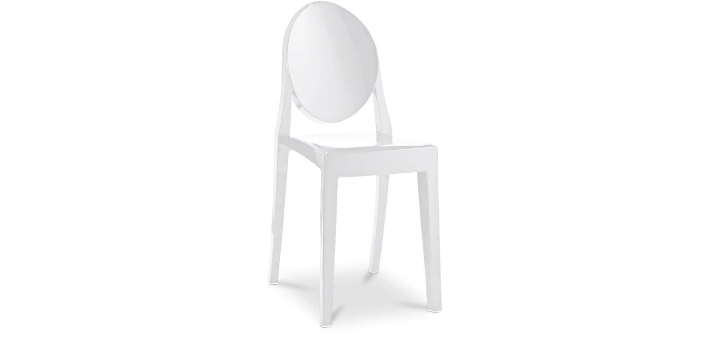 Chaise médaillon moderne en plastique