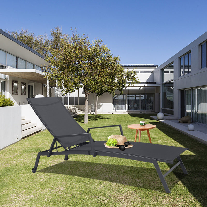 Chaise longue de jardin en aluminium et textilène
