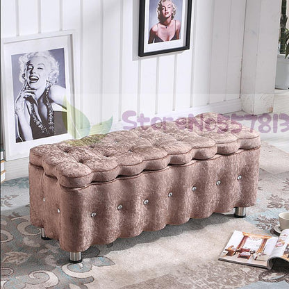 Banc de rangement en velours et métal de type coffre