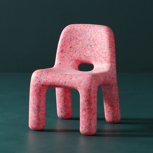 Chaise enfant en résine artisanale – Rose