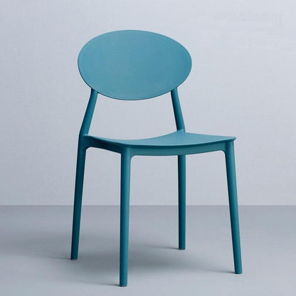 Chaise médaillon design en plastique avec assise large