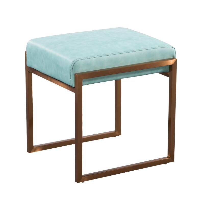 Tabouret design en cuir bleu clair et métal de style nordique