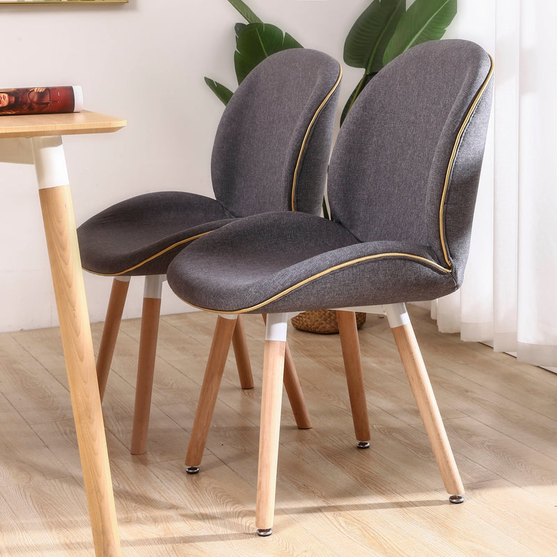 Chaise scandinave avec assise fauteuil confort et pieds en bois