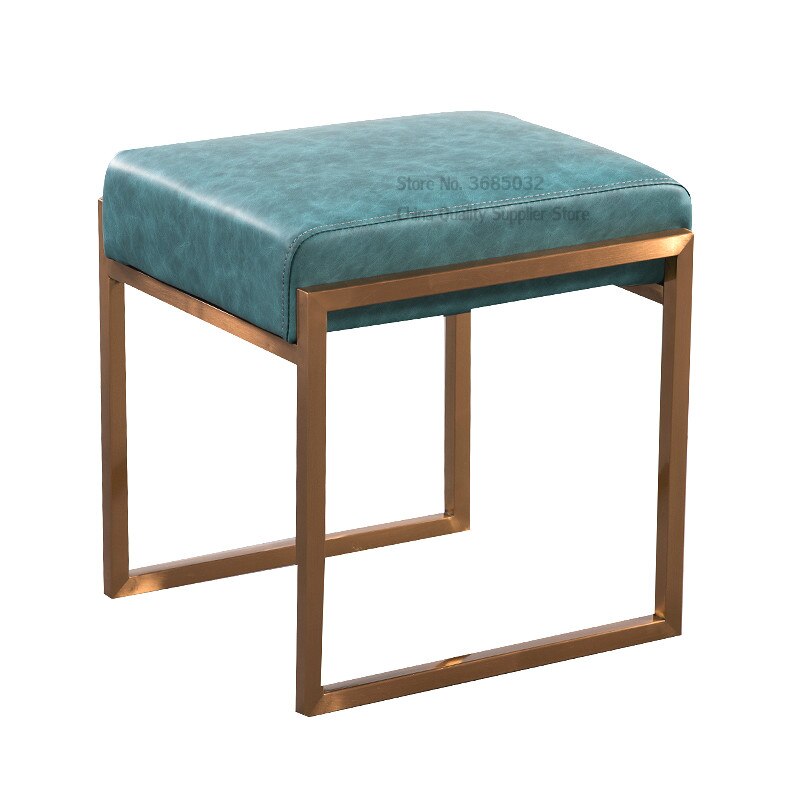 Tabouret design en cuir  vert canard et métal de style nordique