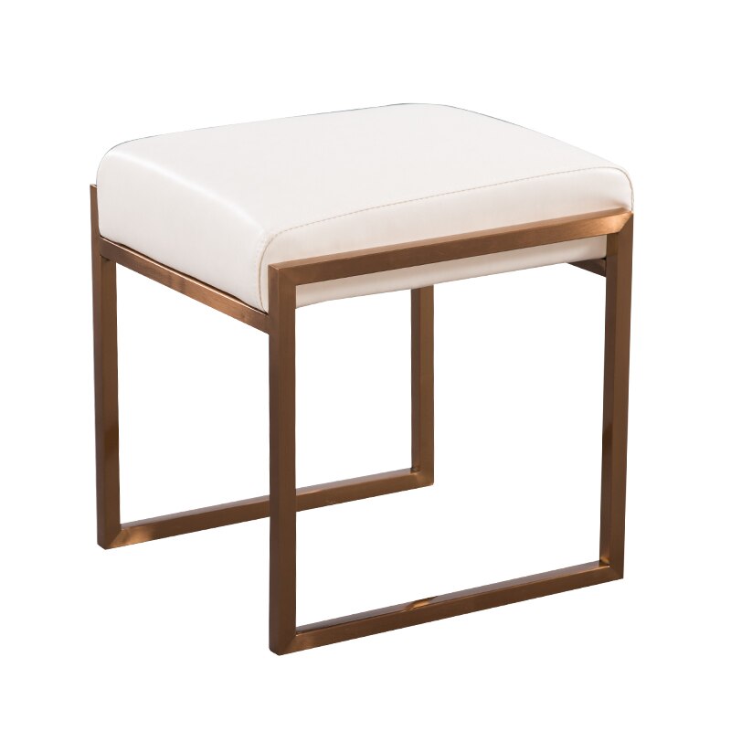 Tabouret design en cuir blanc et métal de style nordique