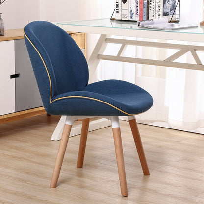 Chaise scandinave avec assise fauteuil confort et pieds en bois