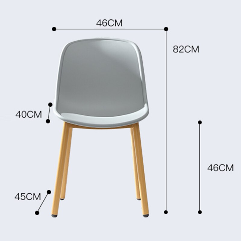 Chaise scandinave en métal et résine