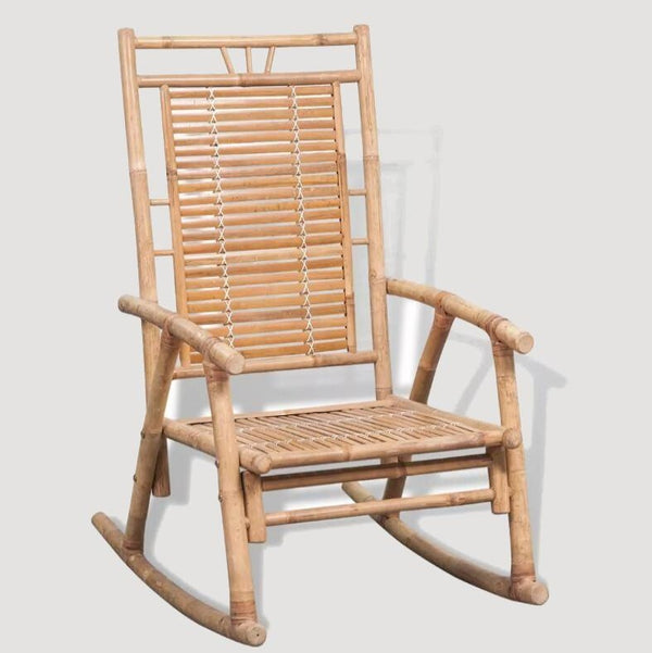 Chaise à bascule en bambou artisanale