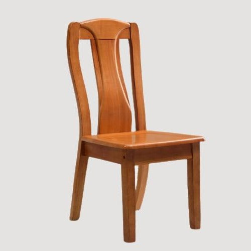 Chaise vintage en bois de chêne vernis