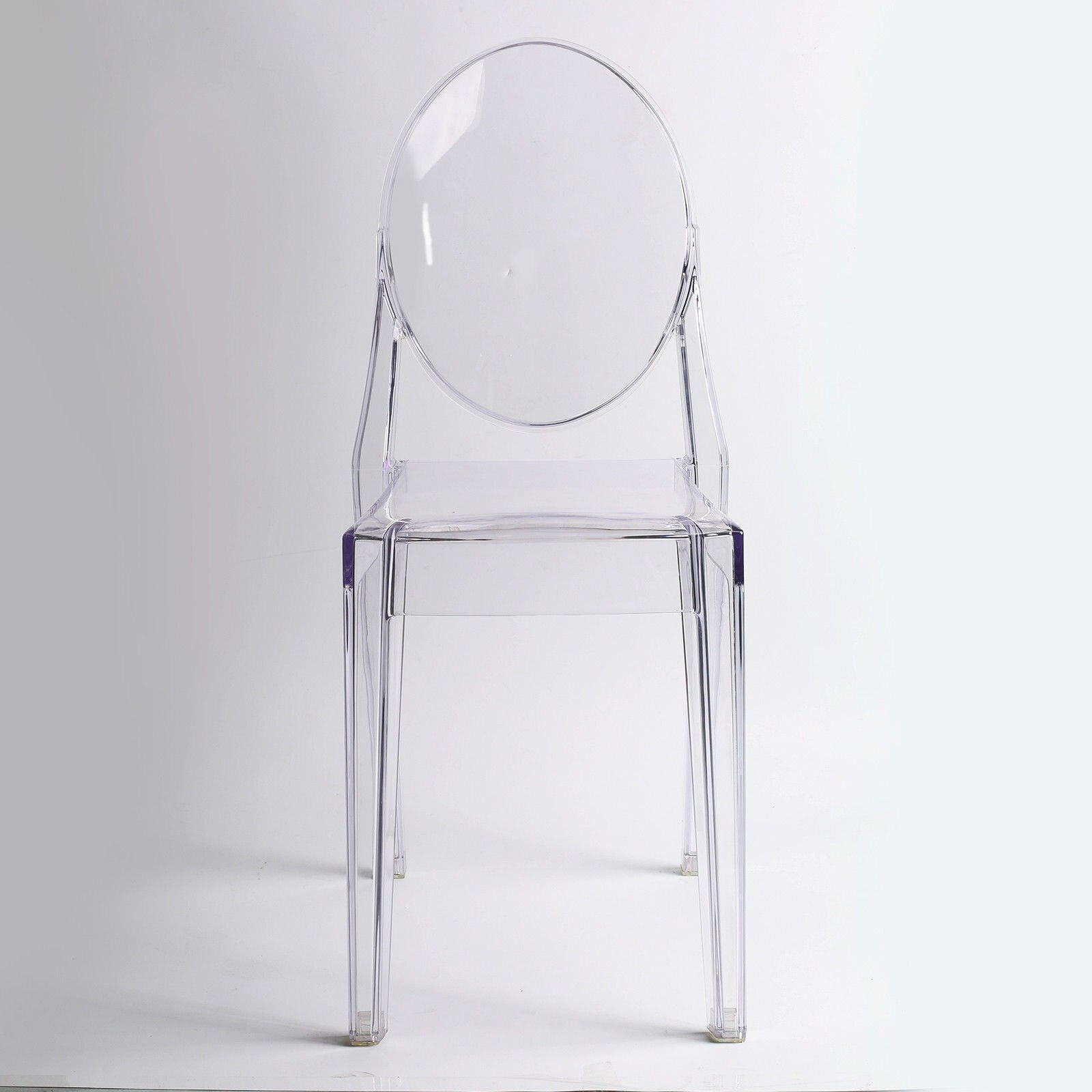 chaise médaillon