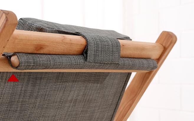 Chaise longue pliable  en bois et toile avec repose tête