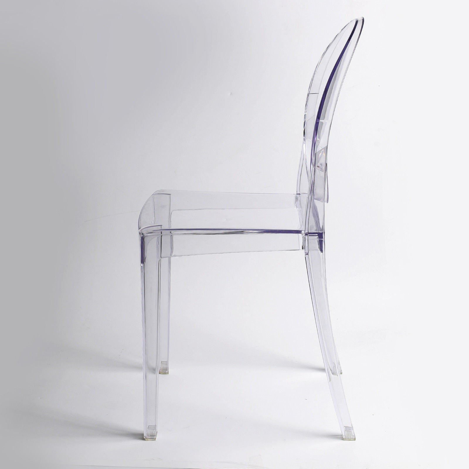 chaise médaillon